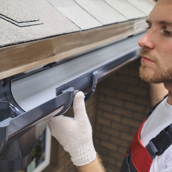 Монтаж водосточной системы в Южноуральске и Челябинской области